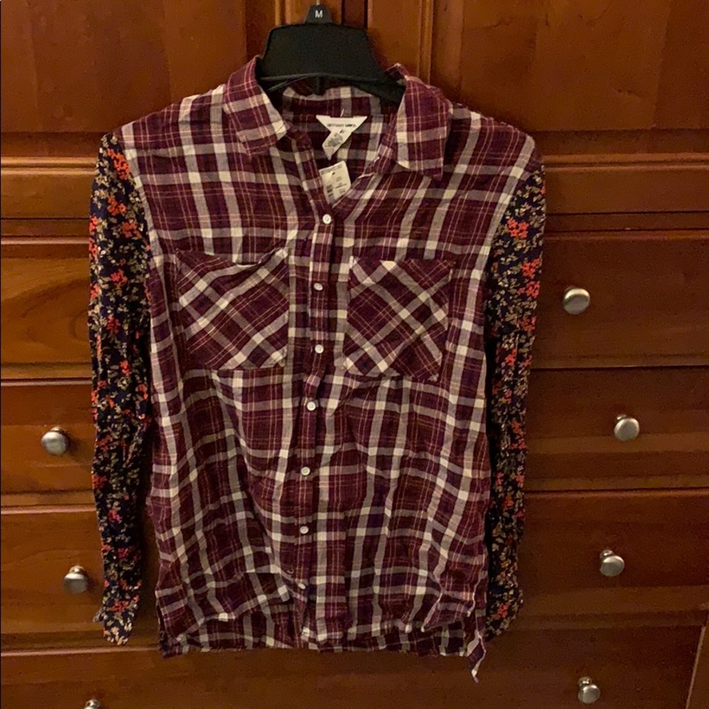 NWT adorable Bethany Mota flannel